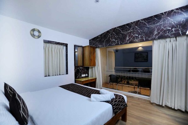 Executive Cottage, Valley View