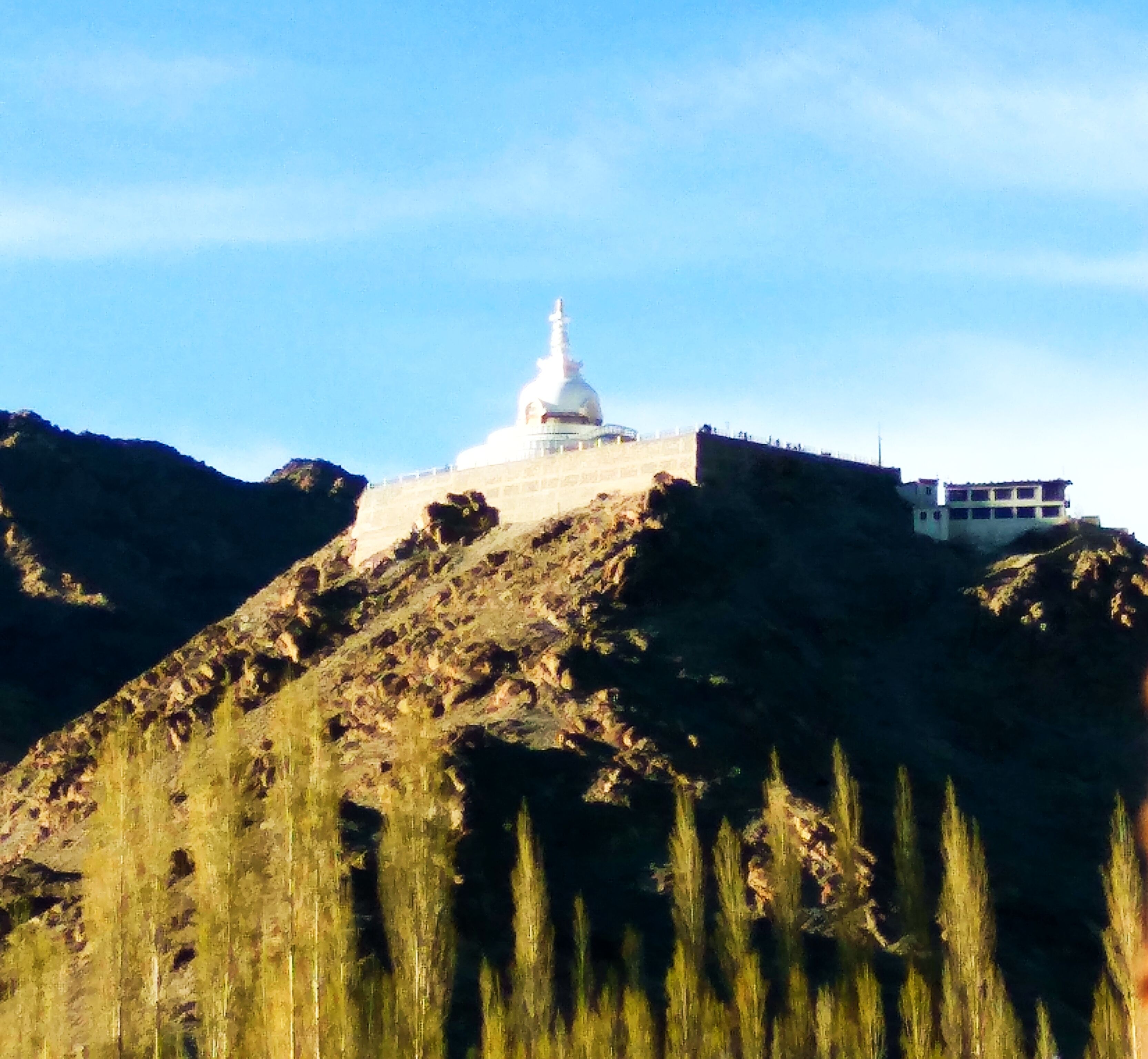 إطلالة على الجبل