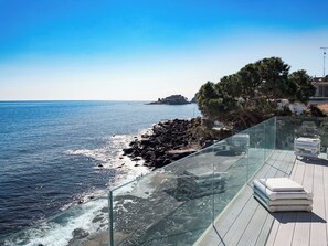 Terrace/patio - Unique Apartment with Panoramic Terrace and Hammam (Aci Castello)