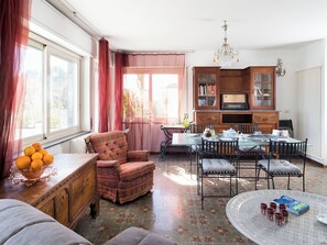 Interior - Unique Apartment with Panoramic Terrace and Hammam (Aci Castello)