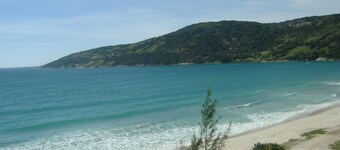 Phoenix 409 IN CHARMING AND BELA PRAINHA AP 2QRT, 1 SUITE, AP THOUGHT P / SERVE WELL