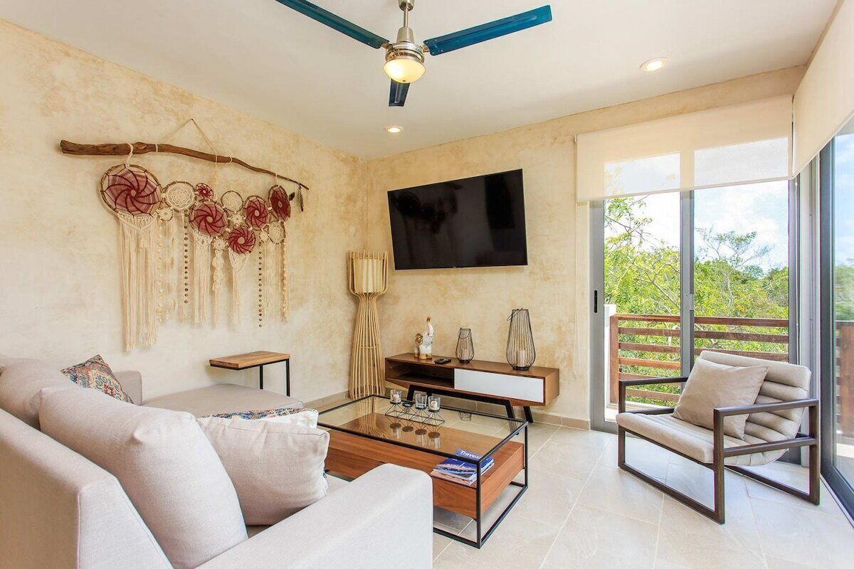 Télévision, espaces bureaux