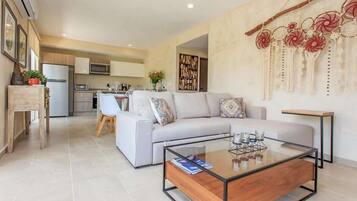 Televisión, oficina