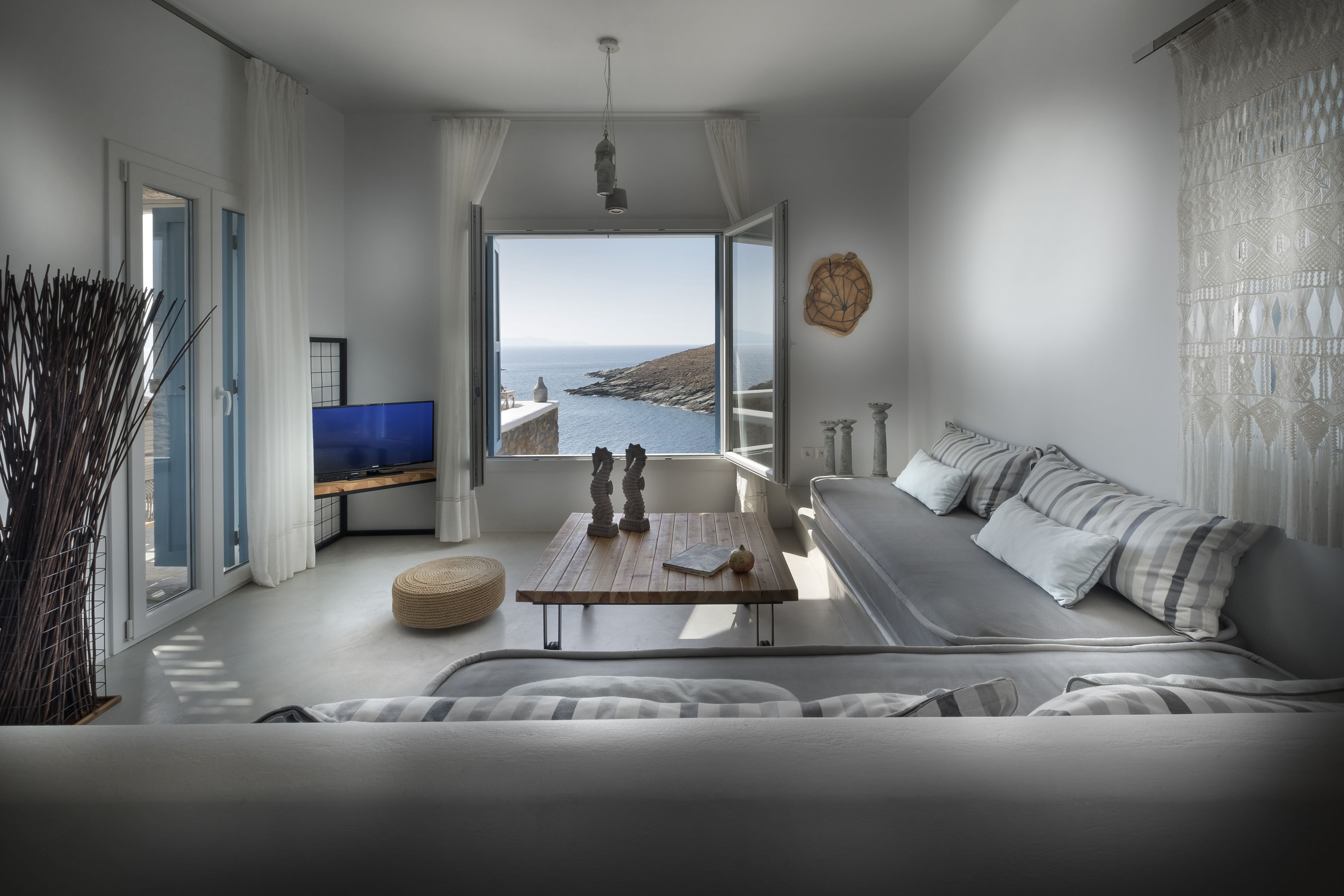 Luxury Villa, Sea View (2) | Living room | Plasma TV