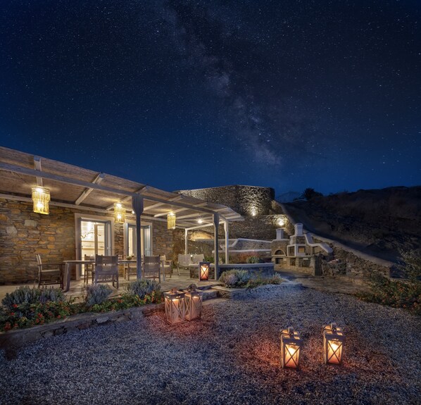 Front of property - evening/night