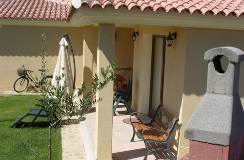 FERIENHAUS SARDINIEN:HAUS MIT GARTEN UND STRAND IN DER NÄHE 3 MINUTEN ZU FUß.