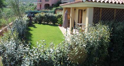 SHORT TERM LET IN SARDINIA, HOLIDAY HOME OLBIA-PITTULONGU WITHIN 5MIN FROM BEACH