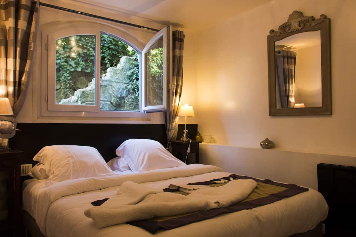 Comfort Suite, Non Smoking, Garden View | Egyptian cotton sheets, premium bedding, individually decorated