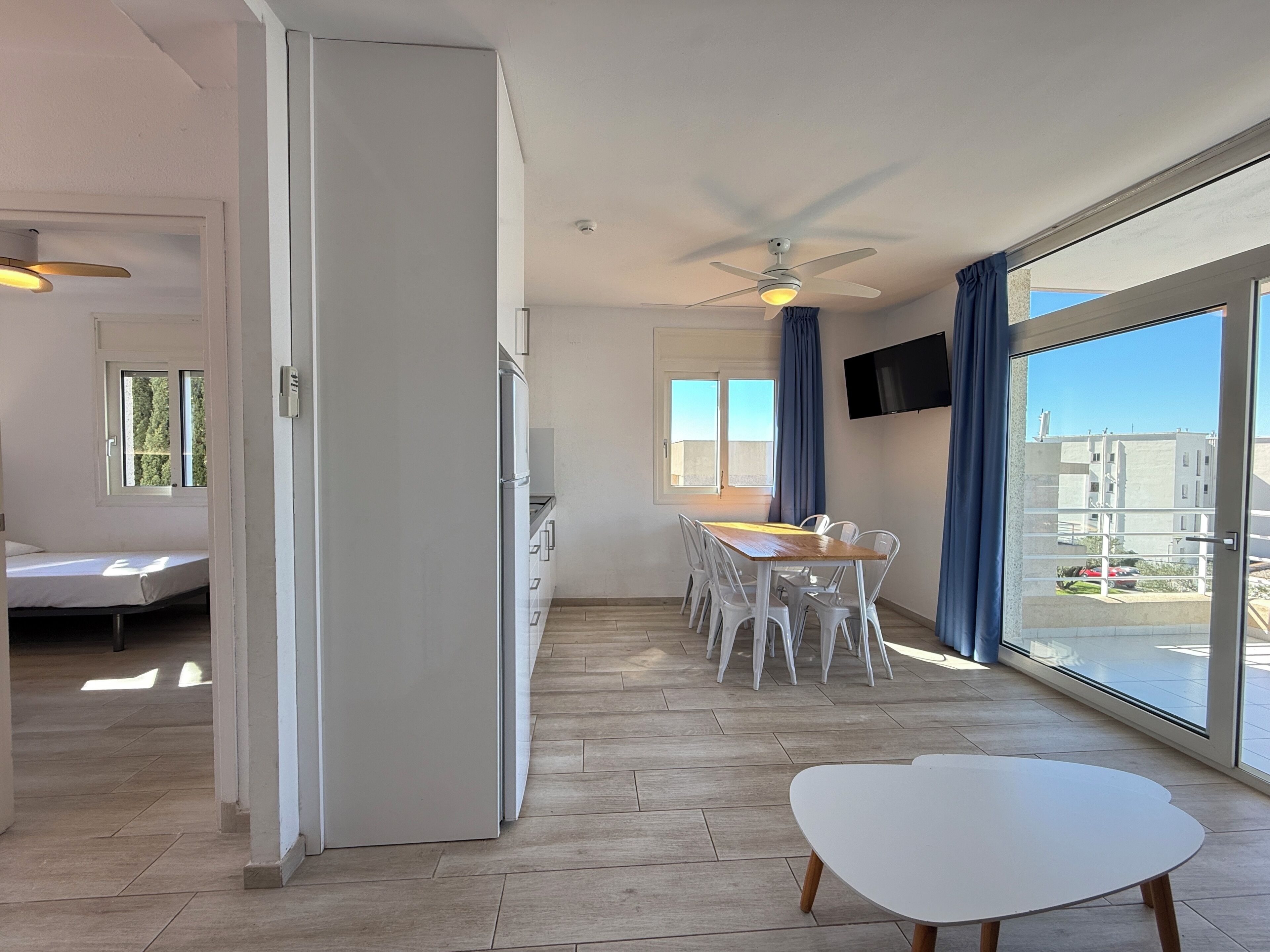 2 habitaciones, wifi gratis y ropa de cama 