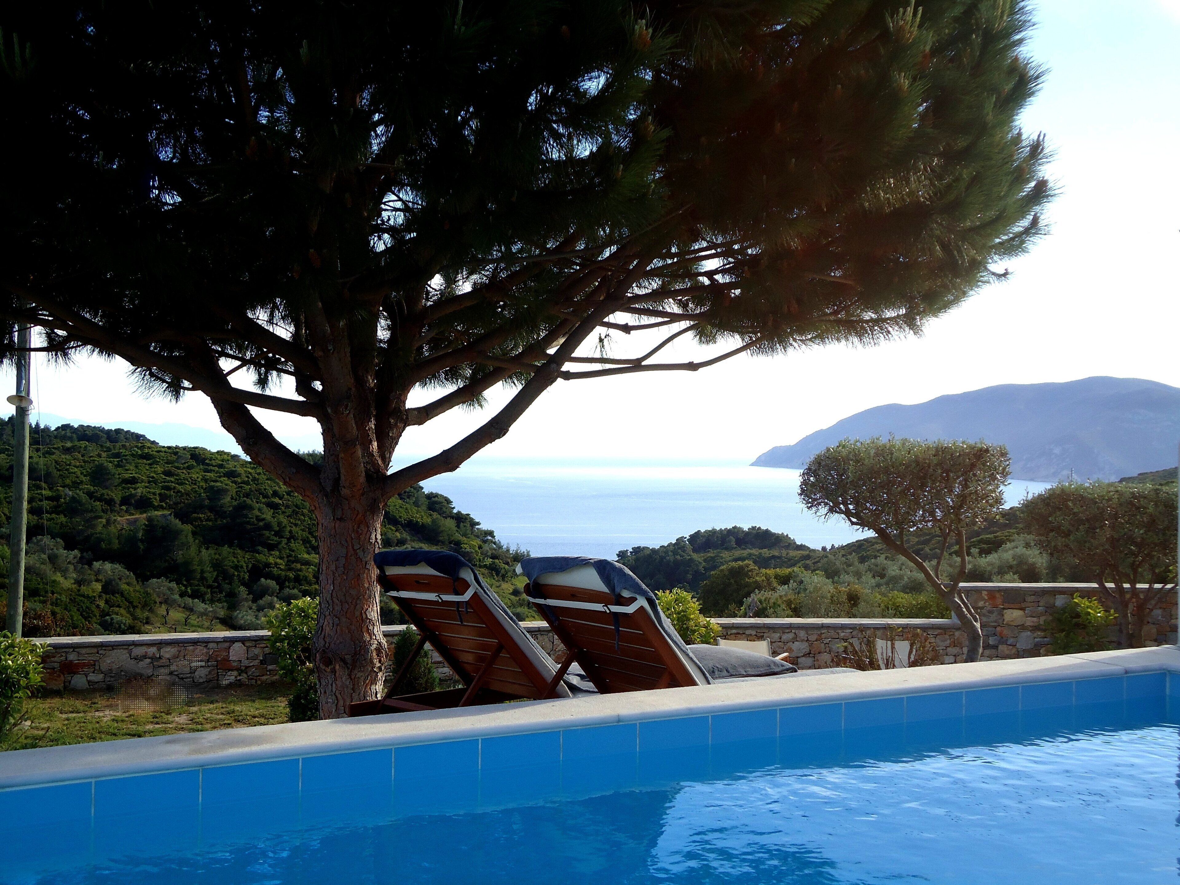 Super modern  villa & pool in quiet location with stunning views out to sea