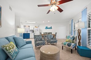 TV - Sandpiper 12B ~ Charming and beachy beachside condo ~ Bender Vacation Rentals (Gulf Shores)