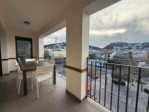 Outdoor dining - Agi Riera Ginjolers 3A Apartamento for rent in Roses Girona. (Rosas / Roses)