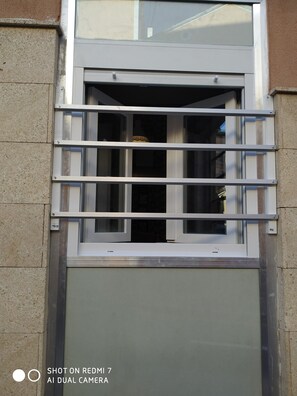 Exterior detail -  Studio 54 Center (Alicante)