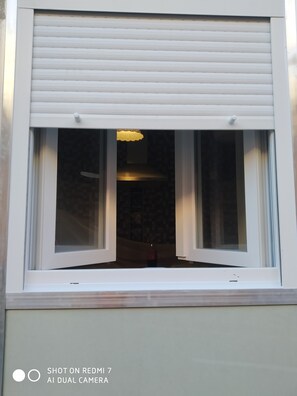 Exterior detail -  Studio 54 Center (Alicante)