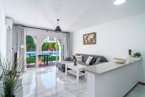 TV - Rio Marinas by Casasol (Nerja)