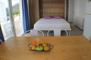 2 chambres, Wi-Fi gratuit, draps fournis