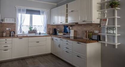 Elegante apartamento con 2 dormitorios, incl. desayuno
