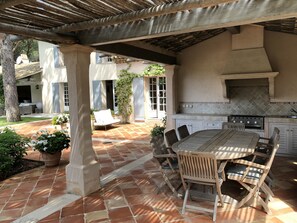 Restauration extérieure