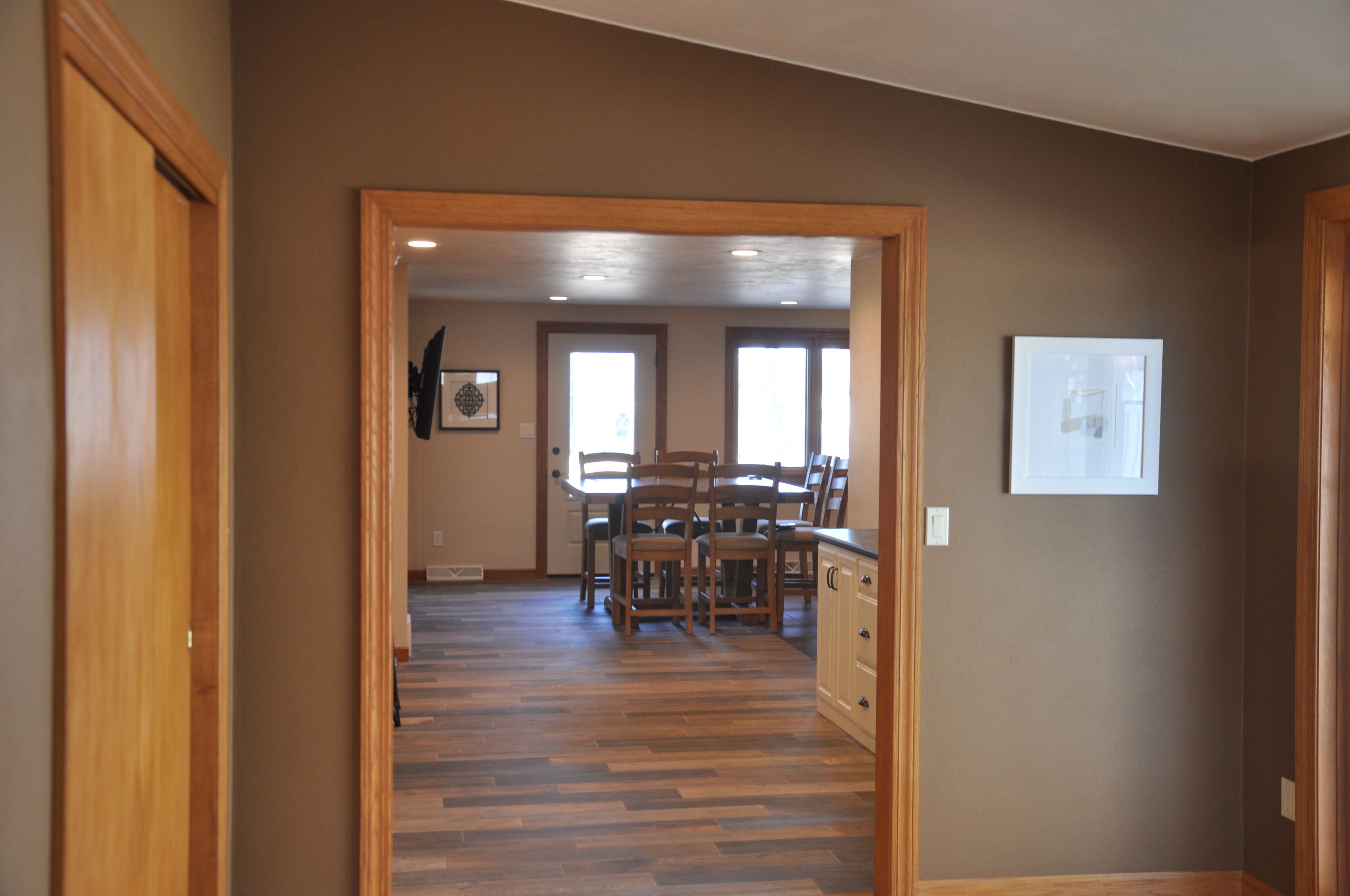 opening from kitchen/greatroom to second great/living room 