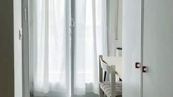 Quarto solteiro standard, 1 cama de solteiro | Escrivaninha, Wi-Fi de cortesia, roupa de cama