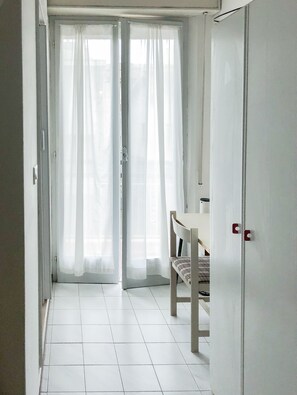 Chambre Simple Standard, 1 lit une place | 1 chambre, bureau, Wi-Fi gratuit, draps fournis