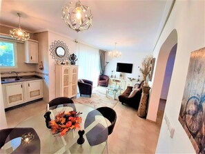 TV connectée, cheminée