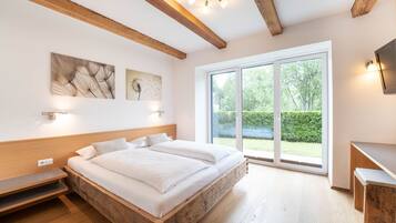 4 Schlafzimmer, Zimmersafe, Reisekinderbett, WLAN