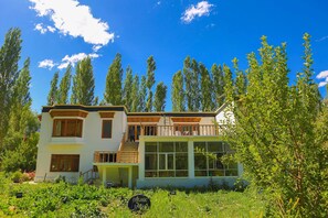 Fachada del alojamiento