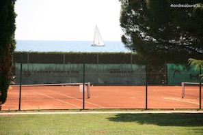 Sport court - Apartment in the historic center (1 floor) (Novigrad)