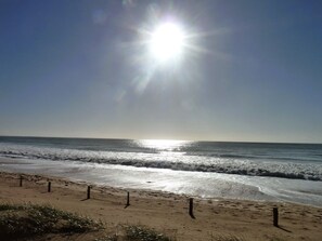 In Strandnähe, Liegestühle