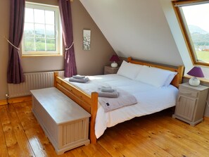 3 Schlafzimmer, Bügeleisen/Bügelbrett, WLAN, Bettwäsche