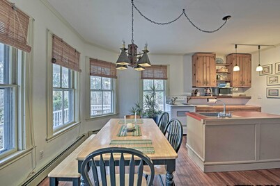 Easy Access to Beaches: Vineyard Haven House
