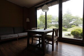 Western-Style Twin Room (MATSU bldg.) - Itamuro Onsen Daikokuya (Nasushiobara)