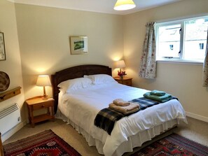 3 bedrooms, iron/ironing board, travel cot, WiFi