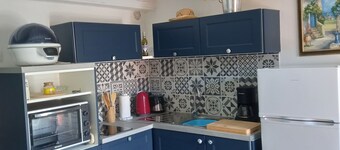 --- Beautiful fully equipped apartment --- 