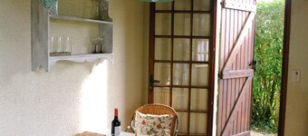 New gite in quiet spot within easy reach of amenities. + local attractions