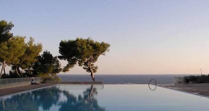 T1 34m2 5 personas con vistas al mar Residencia Athena Bandol
