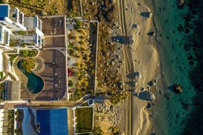 Pool - Tranquil and Relaxing Beachfront Condo with Exceptional Views! (Los Barriles)