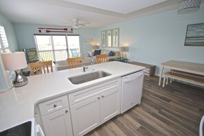 Interior - Surf Condo 518 - HeavenLee By The Sea - First Floor End Unit (Surf City)
