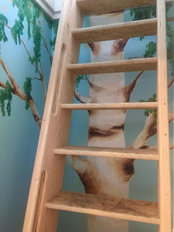 Interior - Bluebird Day - Star Cottage (Bend)