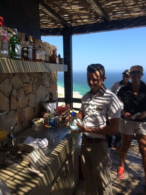 Bar (on property) - Montecristo Estates House, Sunset Beach Cabo 3 bdr June 1-8 and or June 8-16 (Cabo San Lucas)