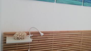 2 Schlafzimmer, Bügeleisen/Bügelbrett, Reisekinderbett, kostenloses WLAN