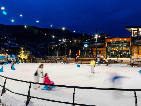 Ice Skating in Snowmass Village
