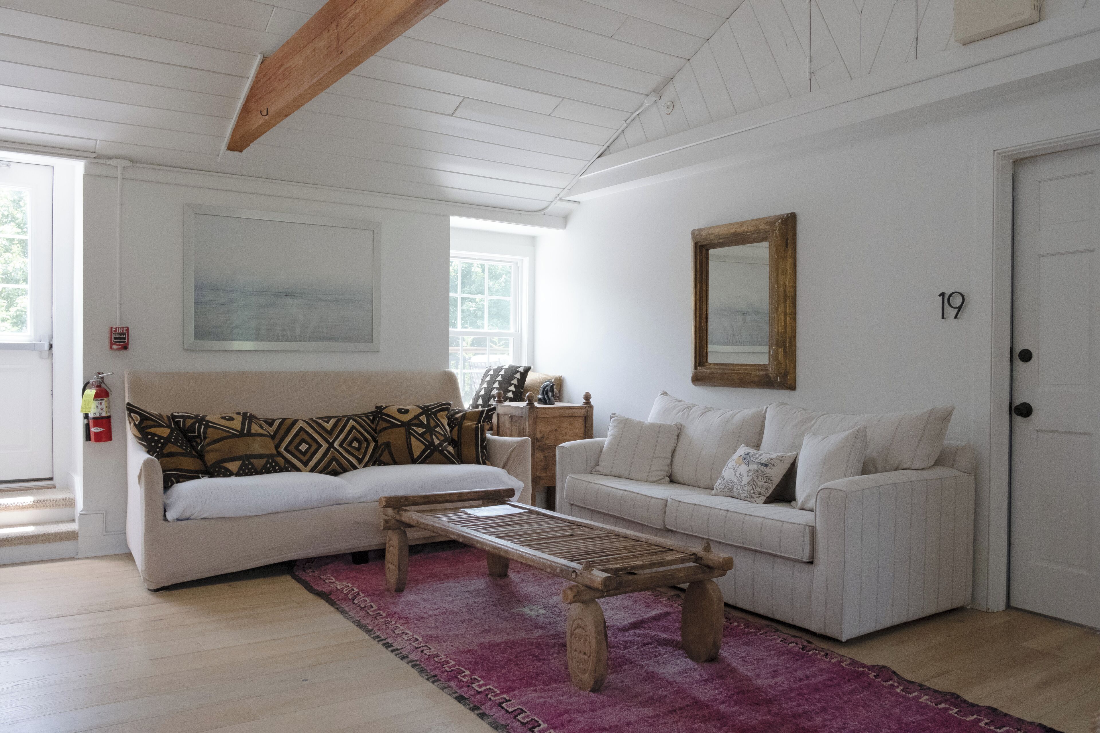 comfort suite, 2 bedrooms | living area | 32-inch smart tv with digital channels, tv