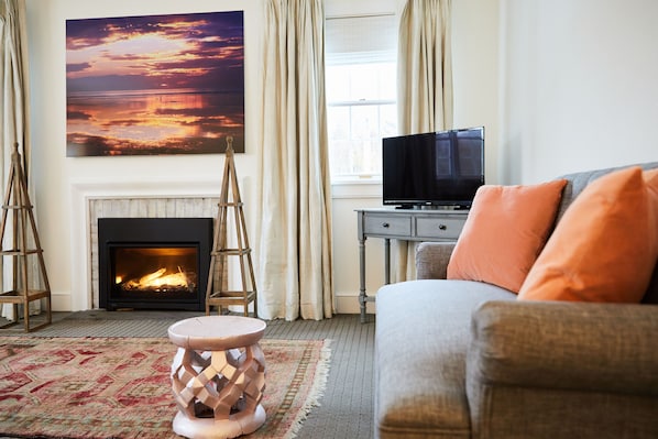 1 habitación, decoración personalizada y muebles diferentes 