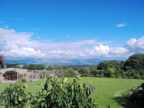 2 bedroom accommodation in Newbiggin, near Penrith