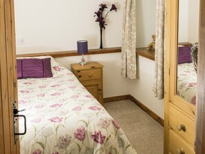 2 quartos, Wi-Fi de cortesia, roupa de cama
