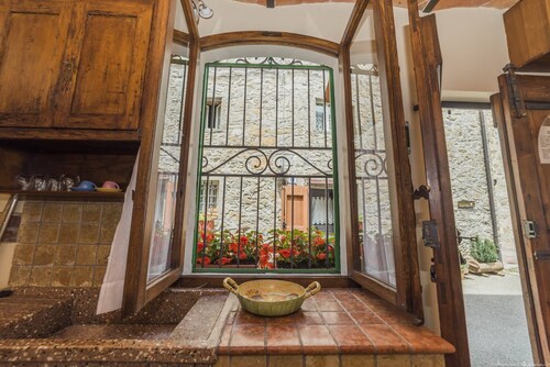 Tyylikäs asunto pienessä kylässä Toscanassa