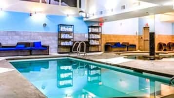 Innenpool, beheizter Pool