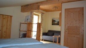 Unclassified image, 4 of 36, button - Chalet Tirol (Waidring)
